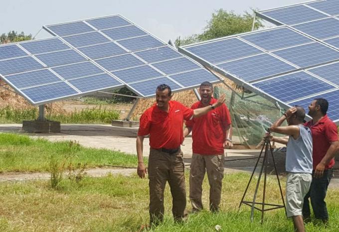 el inversor solar trifásico 380V de la bomba 7.5kw hizo salir GPRS teledirigido