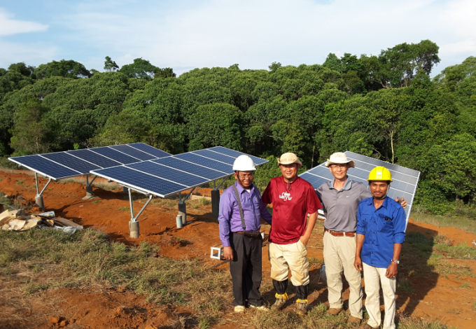 Impulsión solar del inversor de la función 4000w de MPPT con cualquier bomba trifásica de la CA 380V