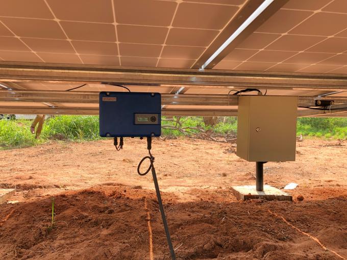El regulador solar 4HP/3kw MPPT CE/TUV de la bomba de JNTECH certificó la eficacia máxima el 97%