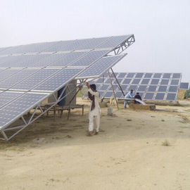 China fase solar del triple del sistema de bombeo 25HP/18.5kW DC-AC para la irrigación en Paquistán proveedor
