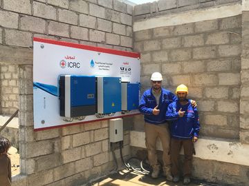 China inversor solar de la bomba 75kw para el sistema de irrigación de centro automático solar del pivote proveedor