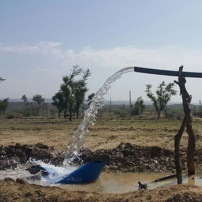 IP65 hogar solar sumergible del sistema de bomba de agua del diseño 4kw usando en Argelia